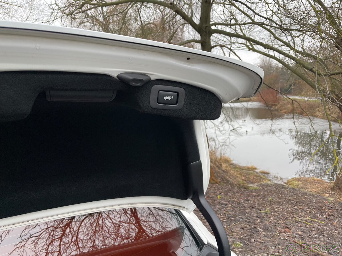 Lexus LS 460 2010 Facelift V8 AWD - 4