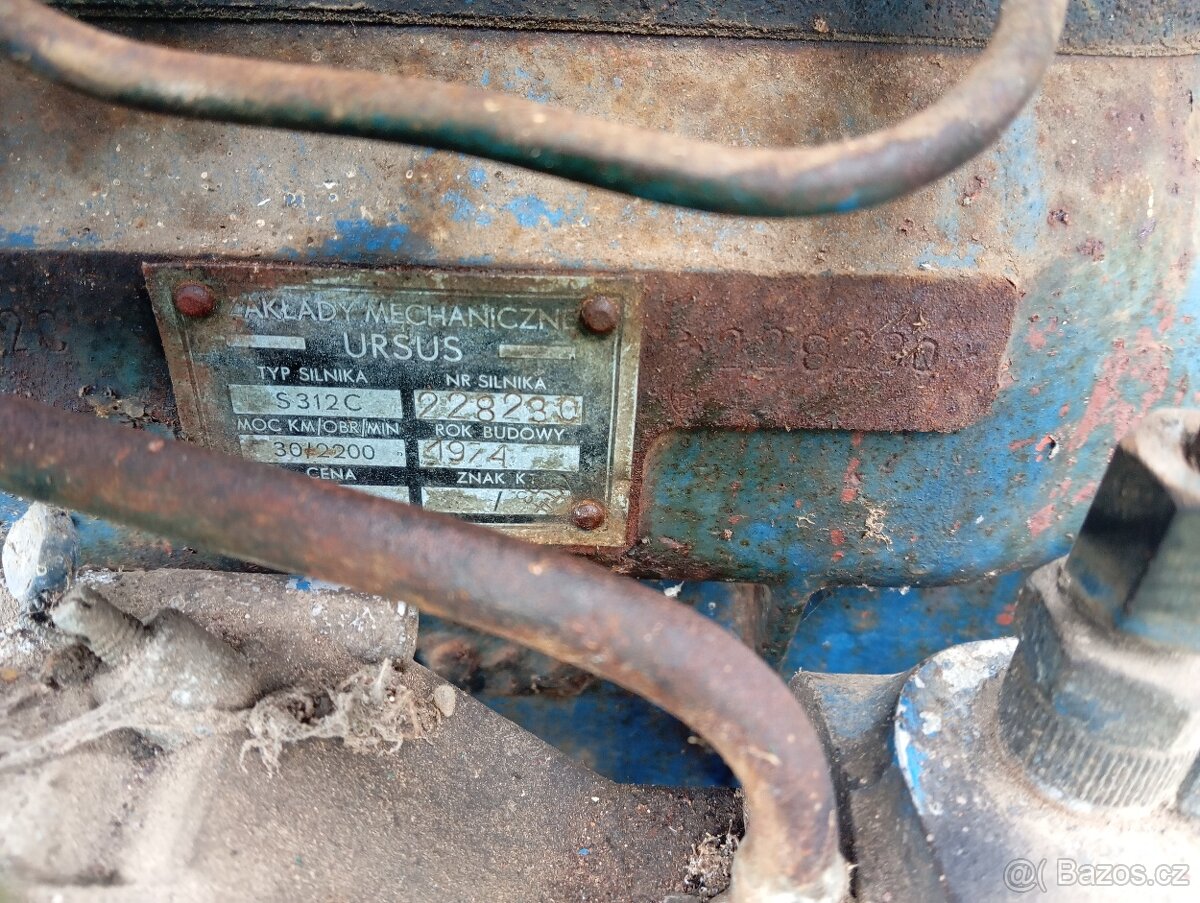 Prodám starý traktůrek Ursus 1974 - 4
