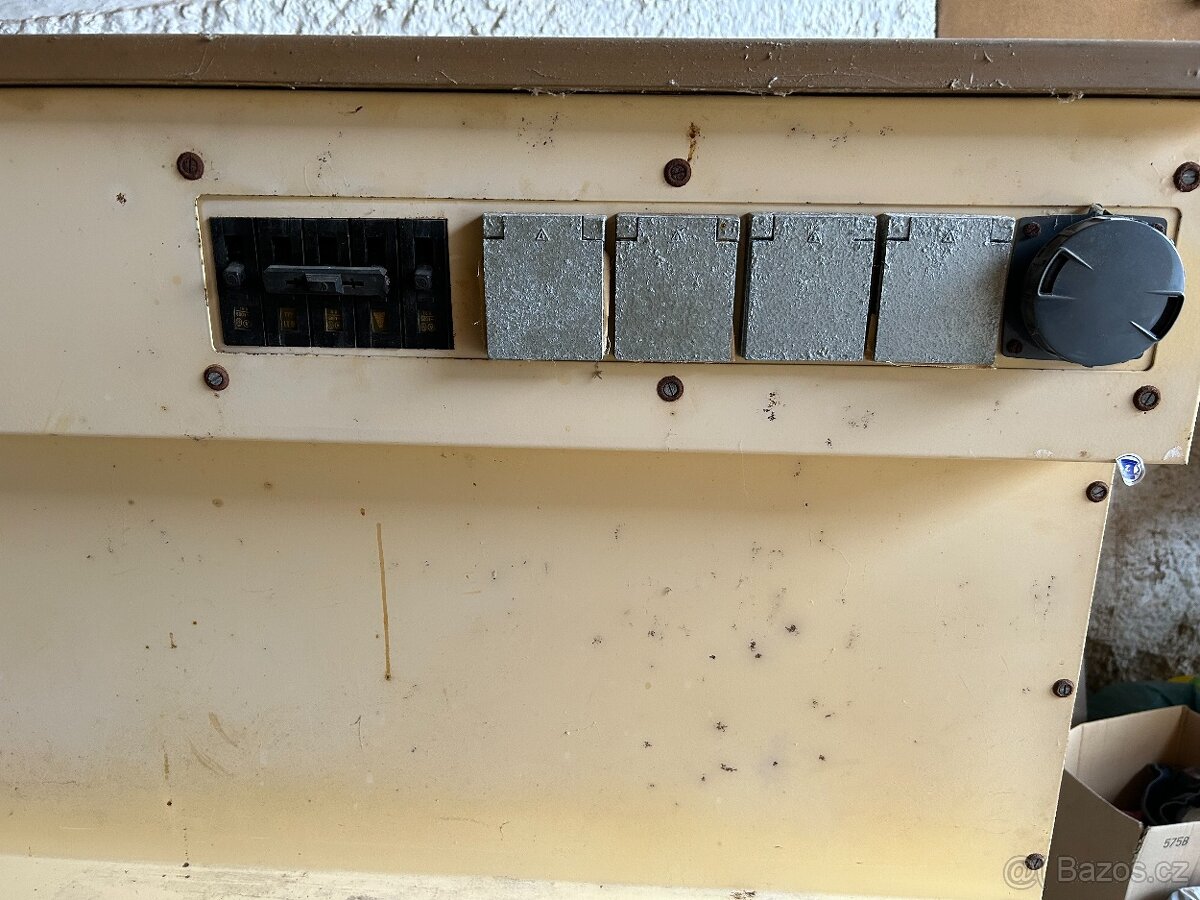 Pracovní stůl, ponk, stůl do dílny - 4