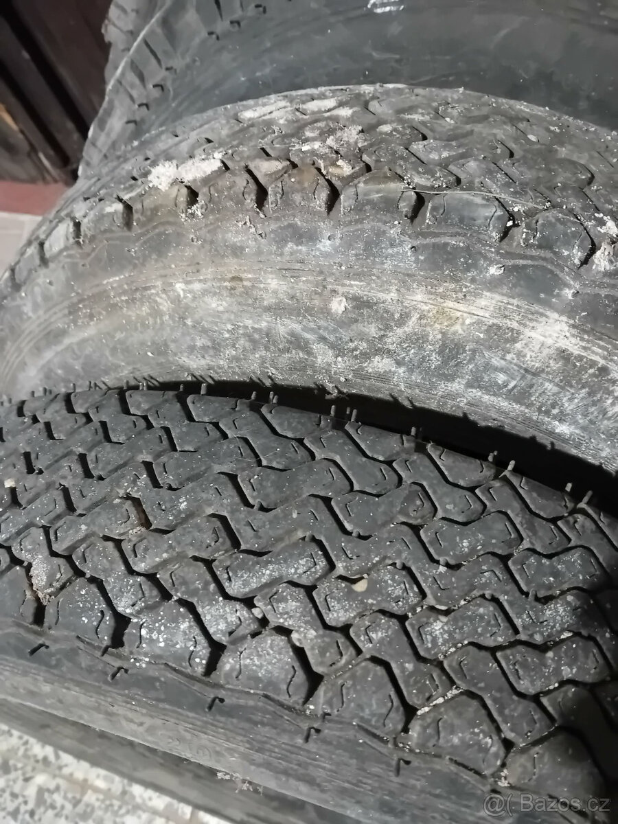 Pneu Trabant 5,20-13 5.20-R13 - 4