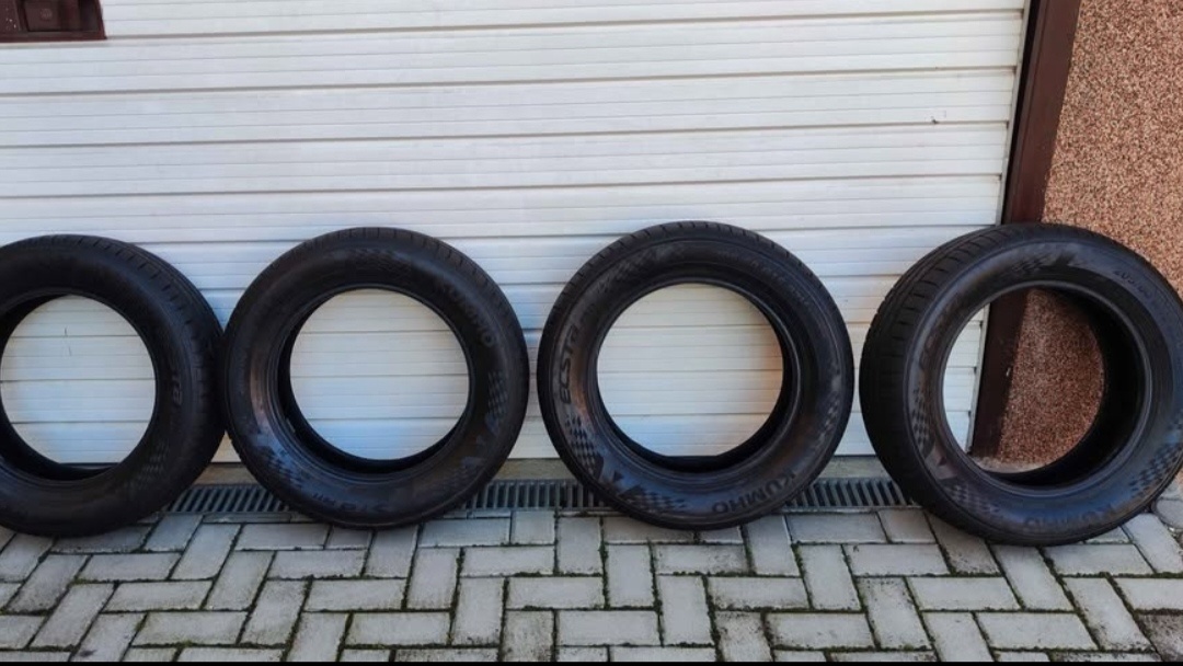 Pneumatiky Kumho 205/60/16 92V - 4