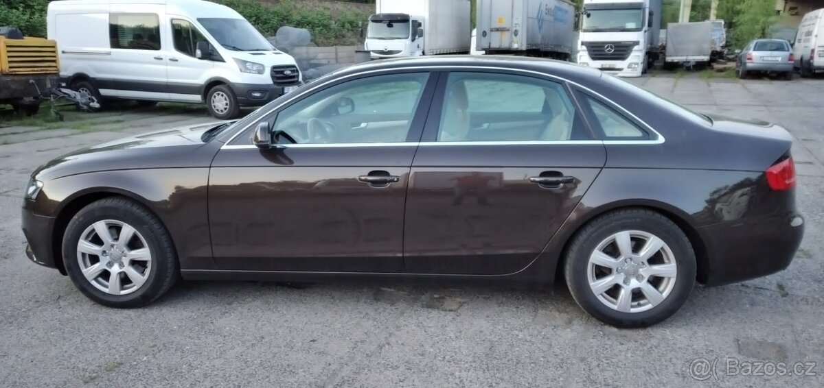 Audi A4 8K limuz.1,8 TFSI 140tis.km 2011 1majitel TOP STAV - 4
