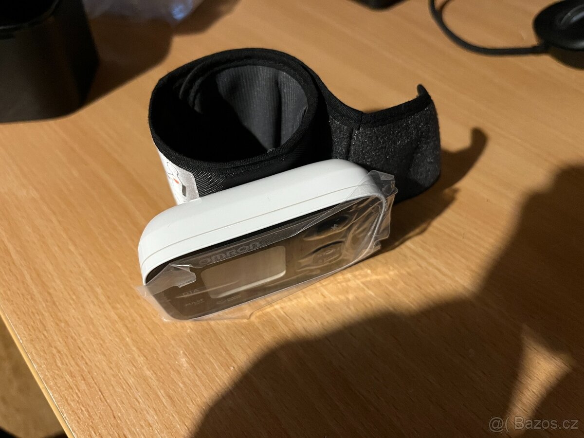 Omron RS3 Intelli IT - 4