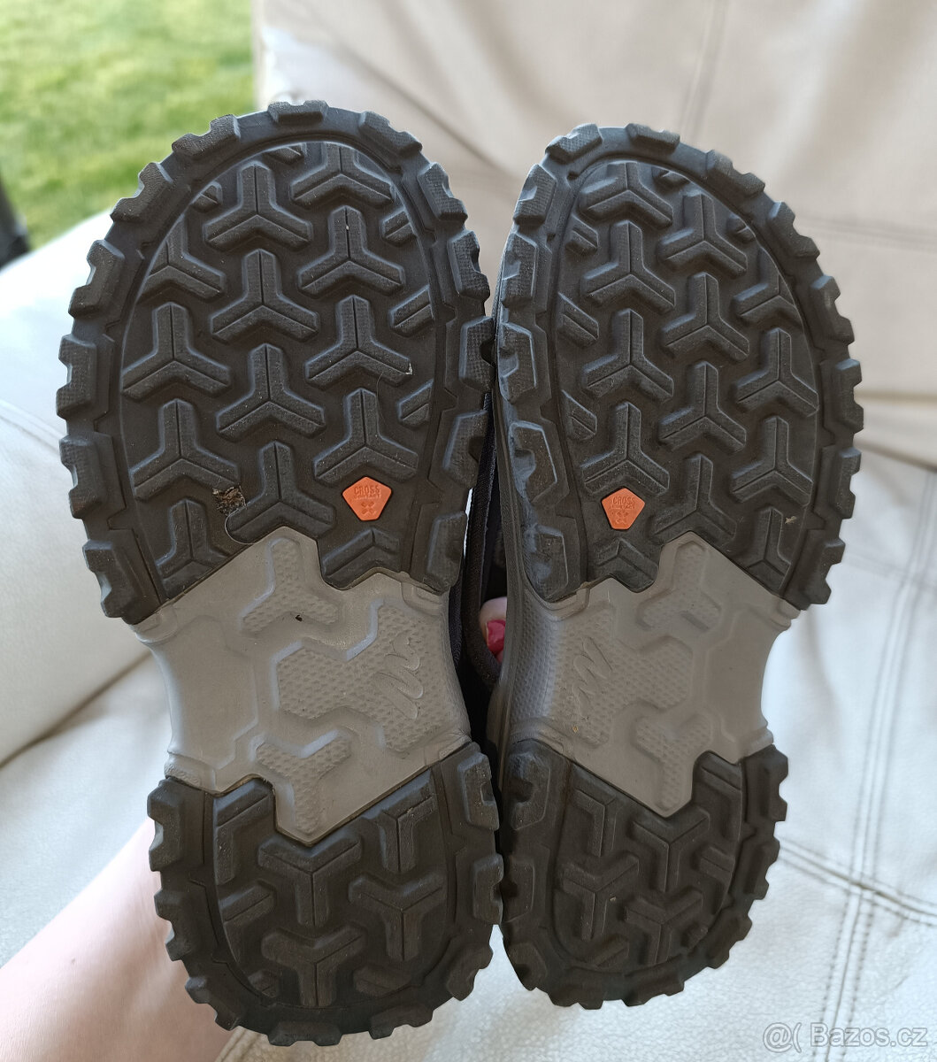 Sandály Decathlon 30/31 - 4