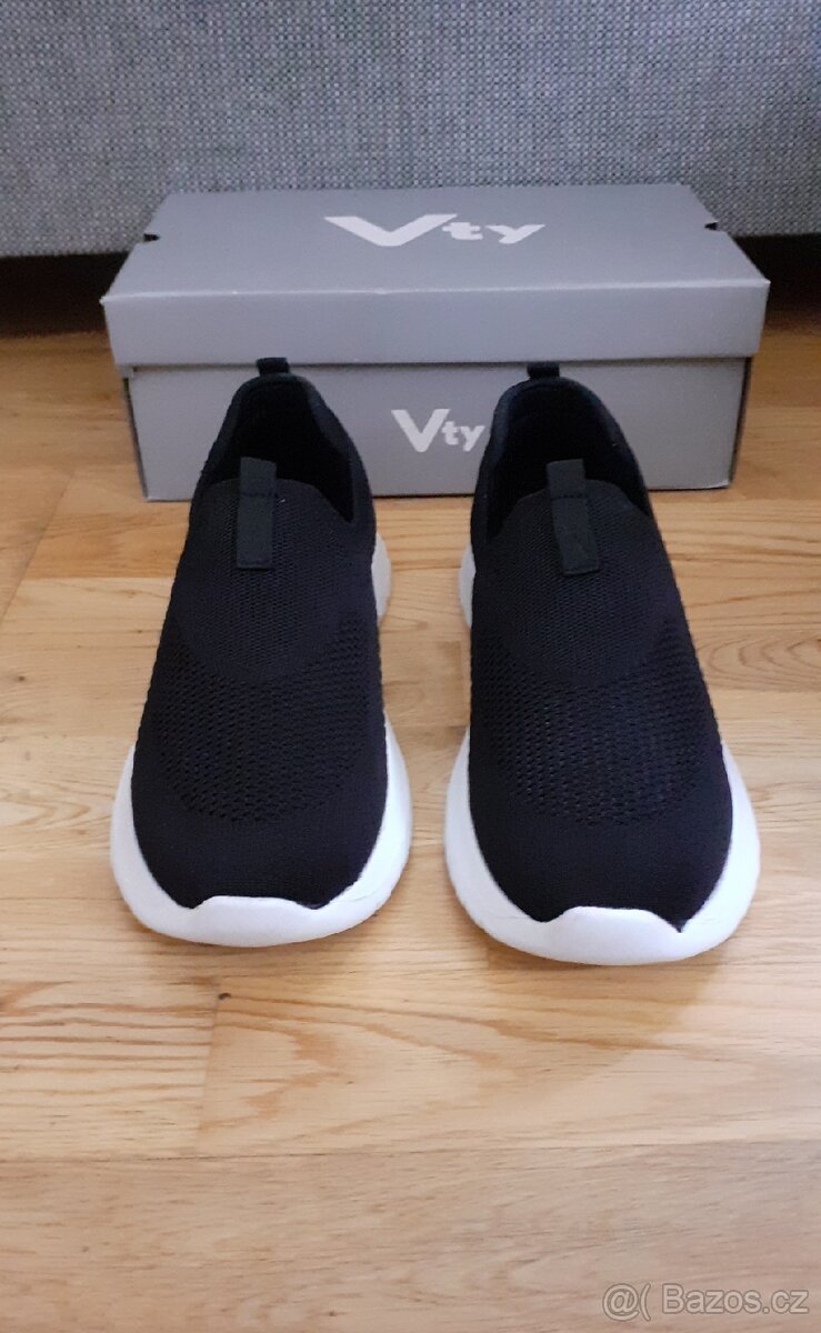 Černé slip-on tenisky - 4