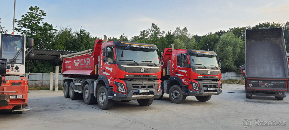 Volvo 8x4 FMX - 4