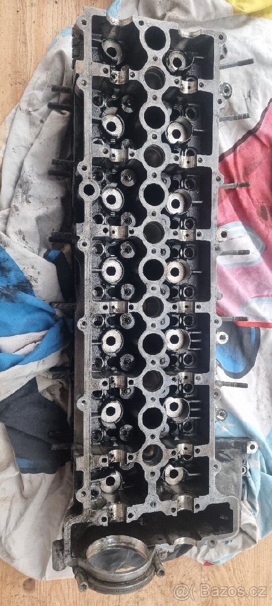 Hlava válců na Bmw e65 730d 160kw - 4