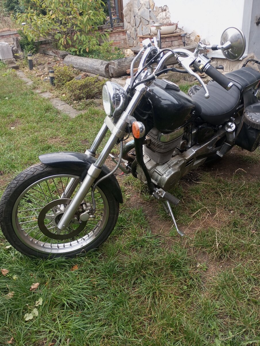 Suzuki LS650 - 4