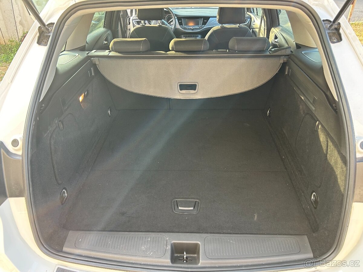 Opel Astra K kombi , 1.4 74kW Atmosféra, poctivý motor - 4