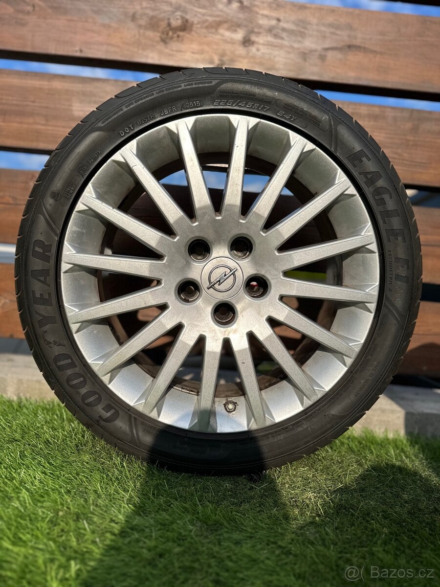 Alu kola 5x110 r17 s letním pneu (Astra) - 4