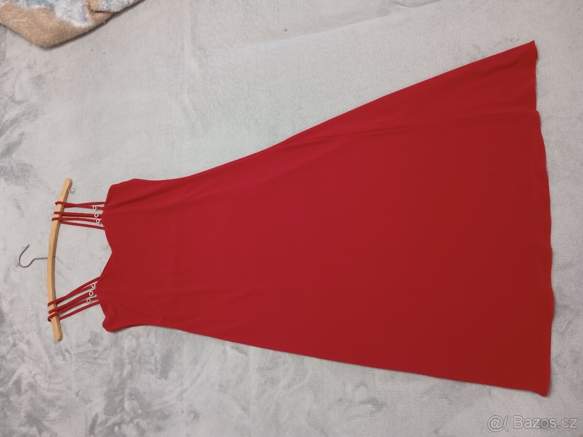 Červené společenské šaty - 4