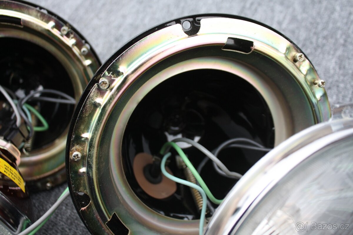 Škoda 105, Škoda 120 - kompletní přední světlomety - 4