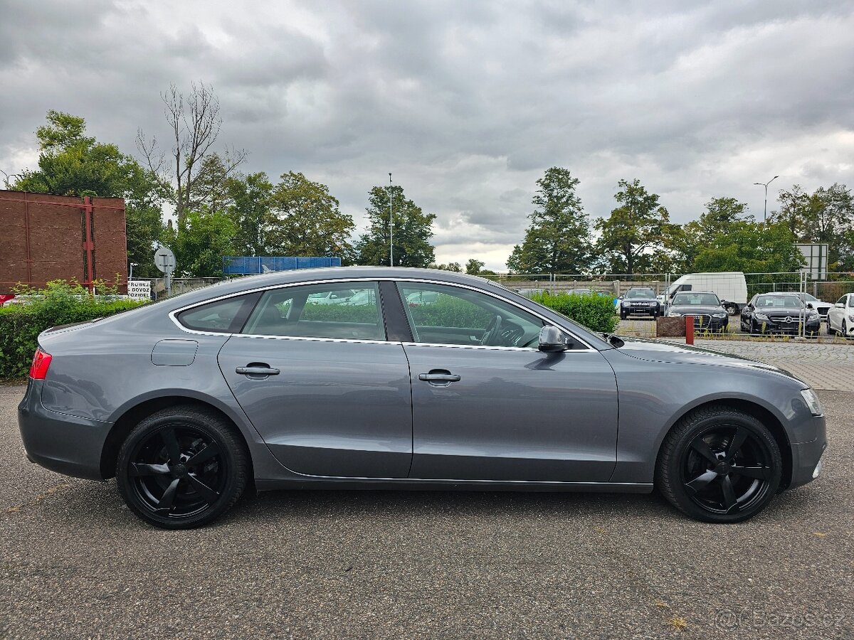 AUDI A5 2012 3.0 TDI 180kW QUATTRO 4x4 SPORTBACK,NAVI,VÝHŘEV - 4