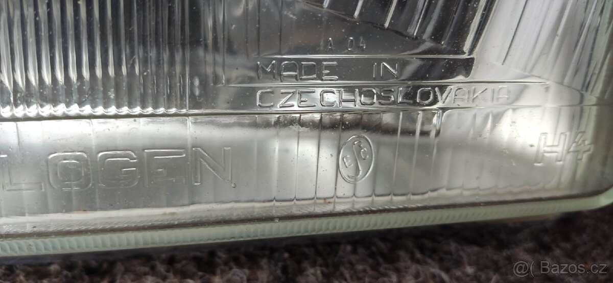 Přední emkové světlomety na Škoda 105 l 120l - 4