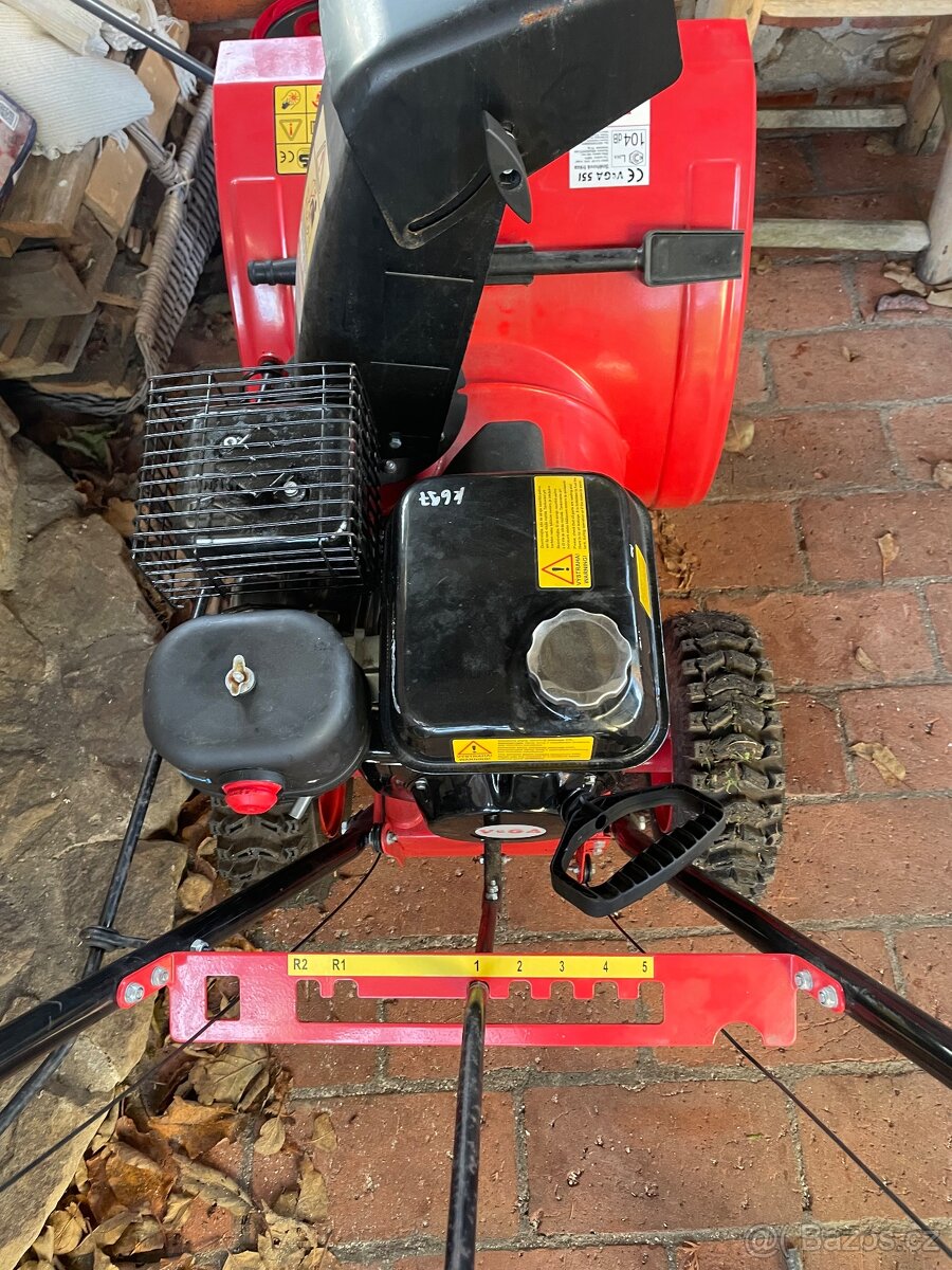 Sněžná fréza vega 551 - 4