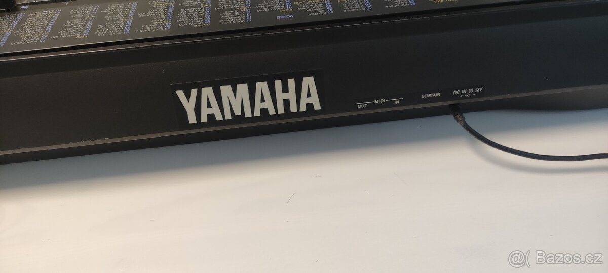 YAMAHA PSR - 320 - 4