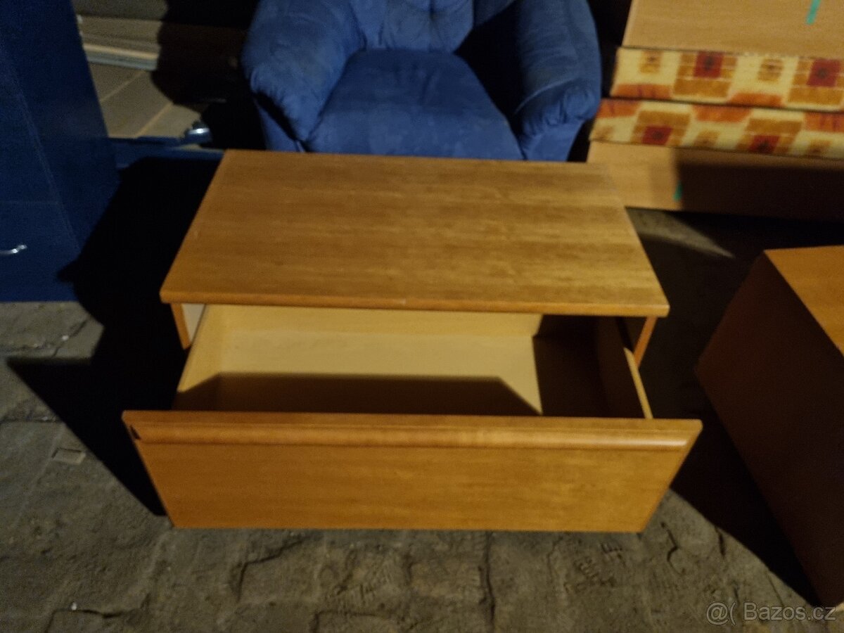 Stolek se šuplíkem - 4