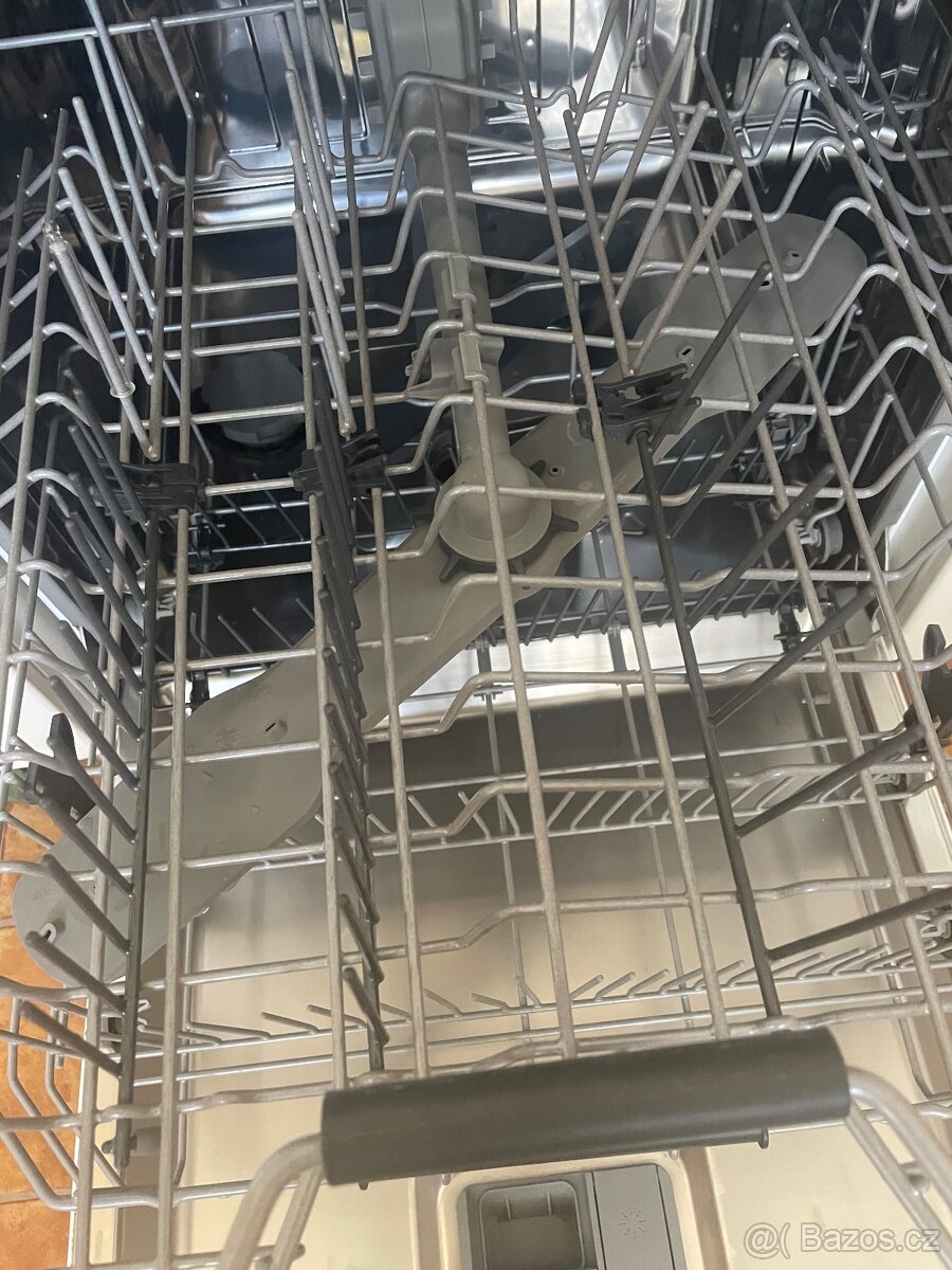 Myčka zn. Beko - 4