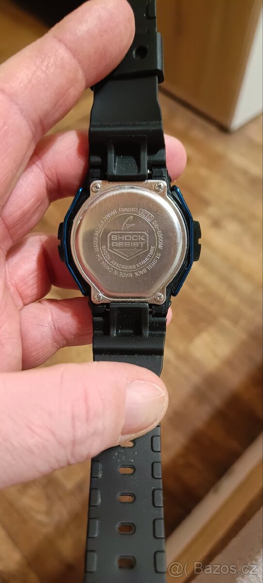 Casio g shock DW 6900MF - 4