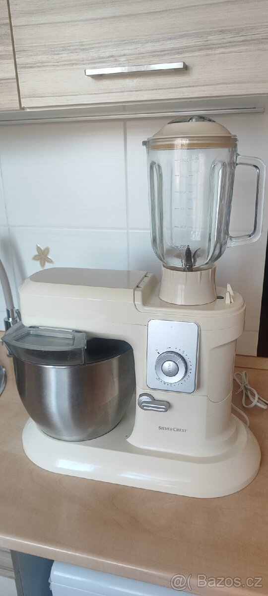 Kuchyňský robot - 4