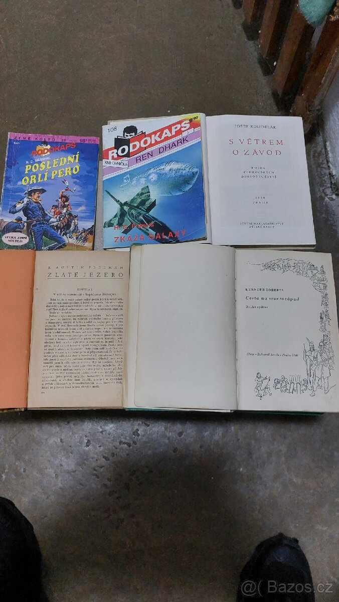 STARÉ DOBRODRUŽNÉ KNIHY - 4