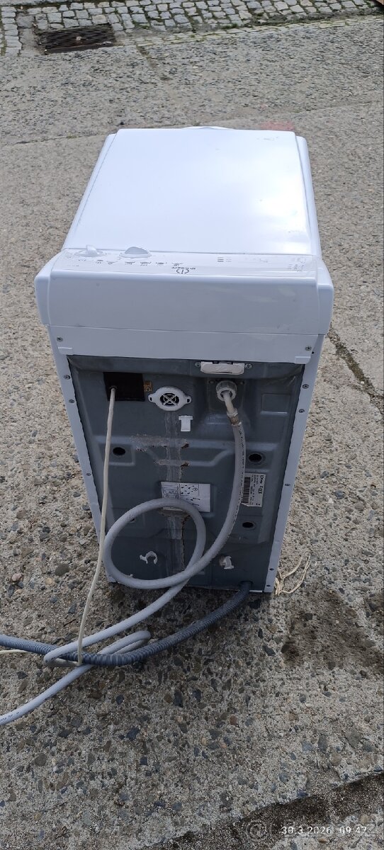Prodám pračku zn. Indesit - 4