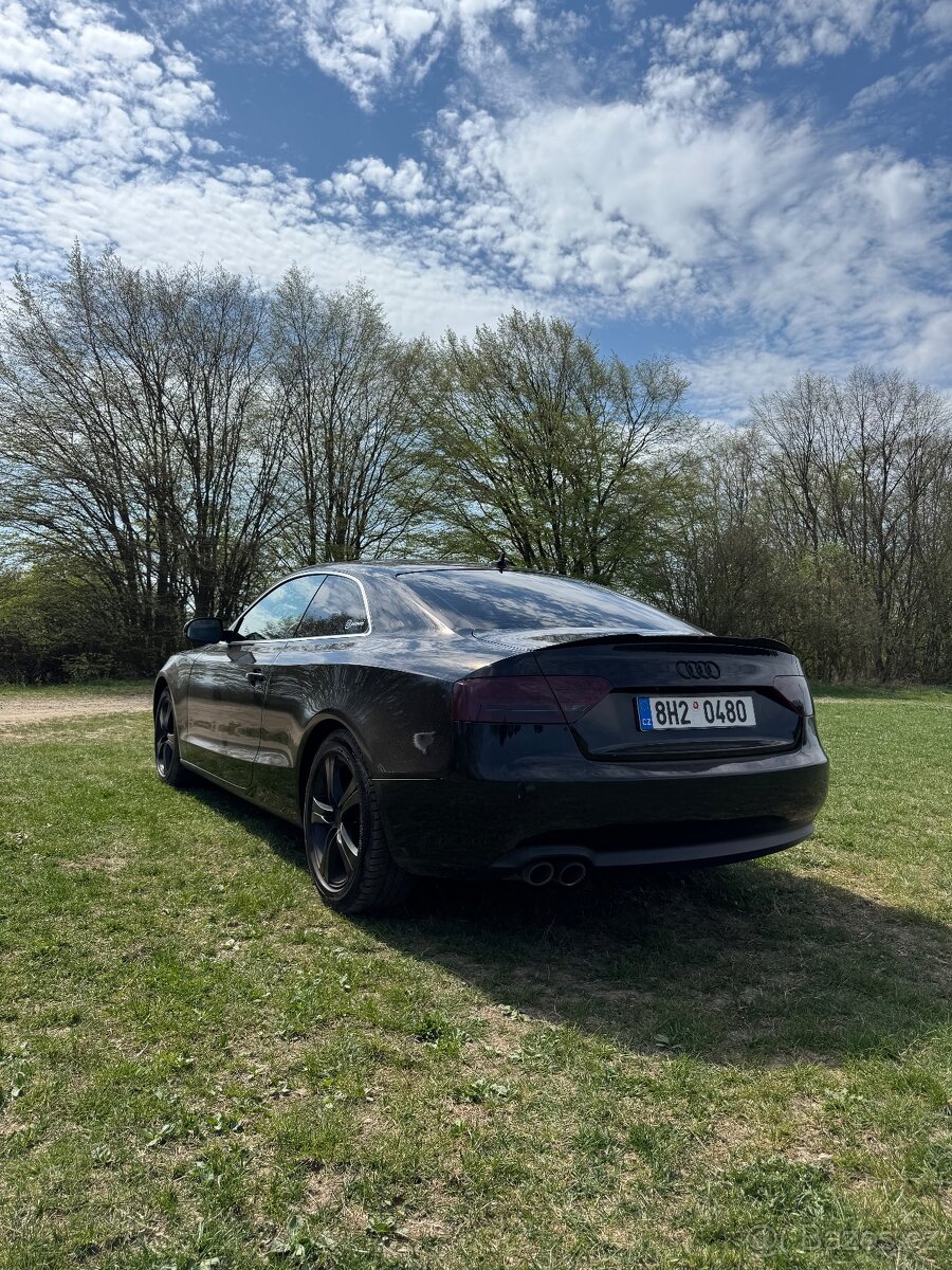 Audi A5 2.0 TDi - 4