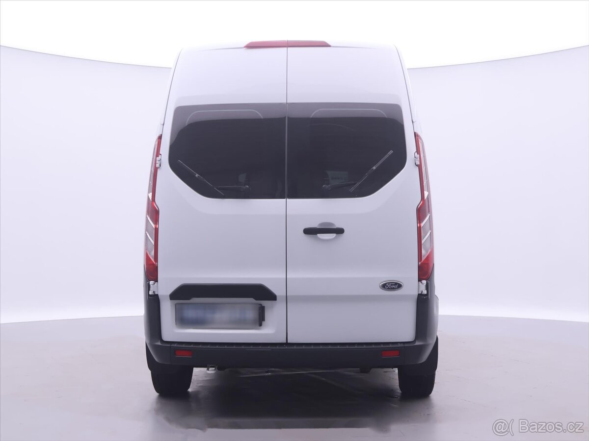 Ford Transit Custom 2,2 TDCi Titanium L2H2 9-Míst (2016) - 4