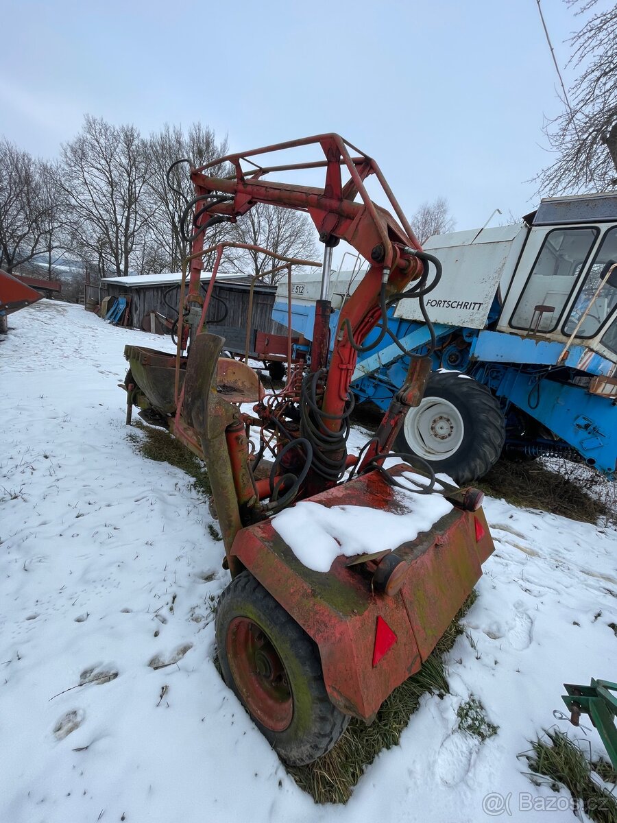 Unhz 500 nakladač - 4