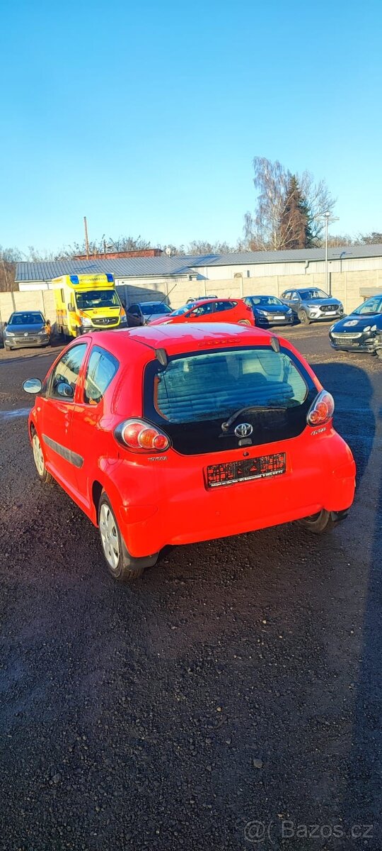 Toyota Aygo 1.0 - 4
