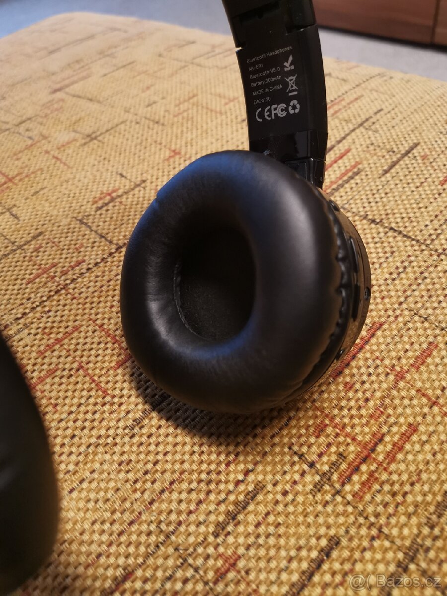 Bluetooth sluchátka s mikrofonem - 4