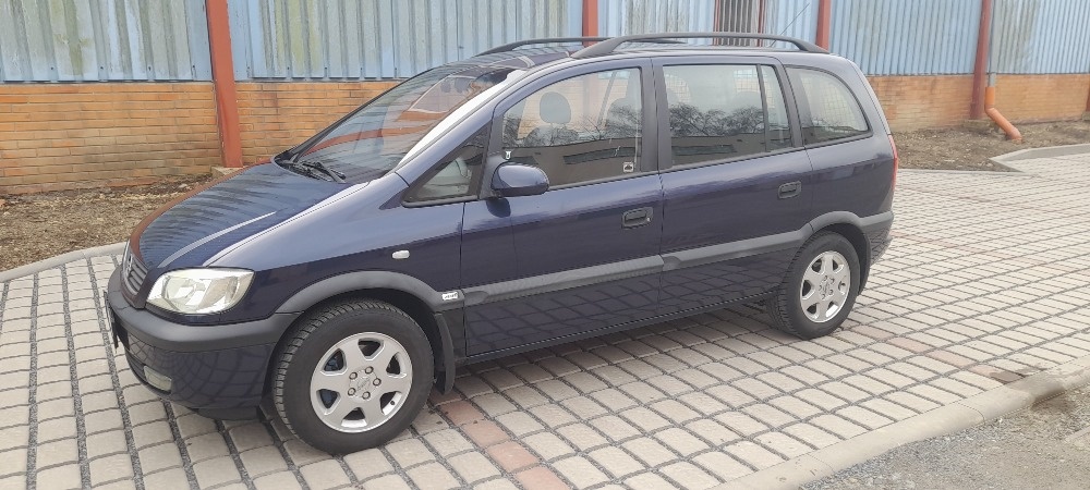 Opel Zafira - 4