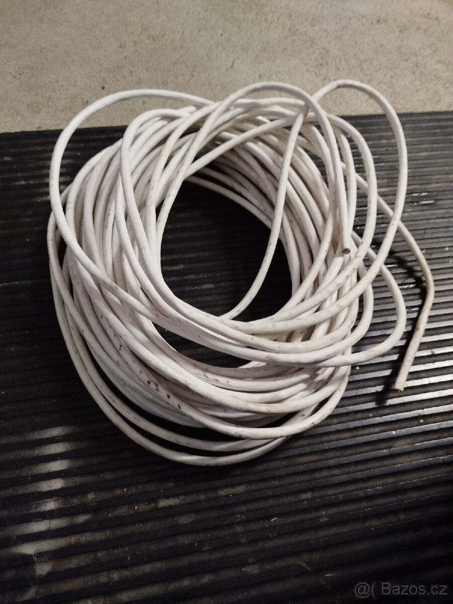 Datový, sdělovací kabel - 4