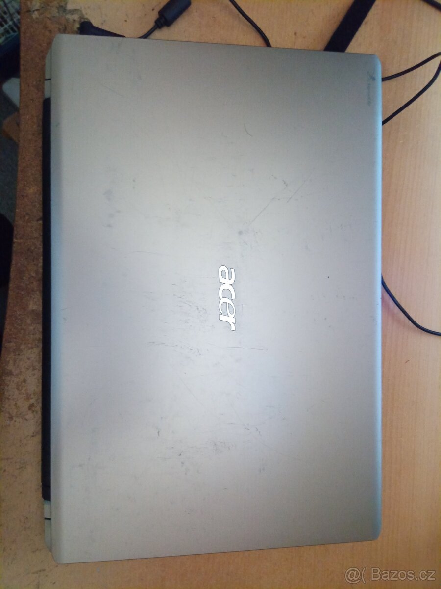 32....Acer Aspire 5538G - 4