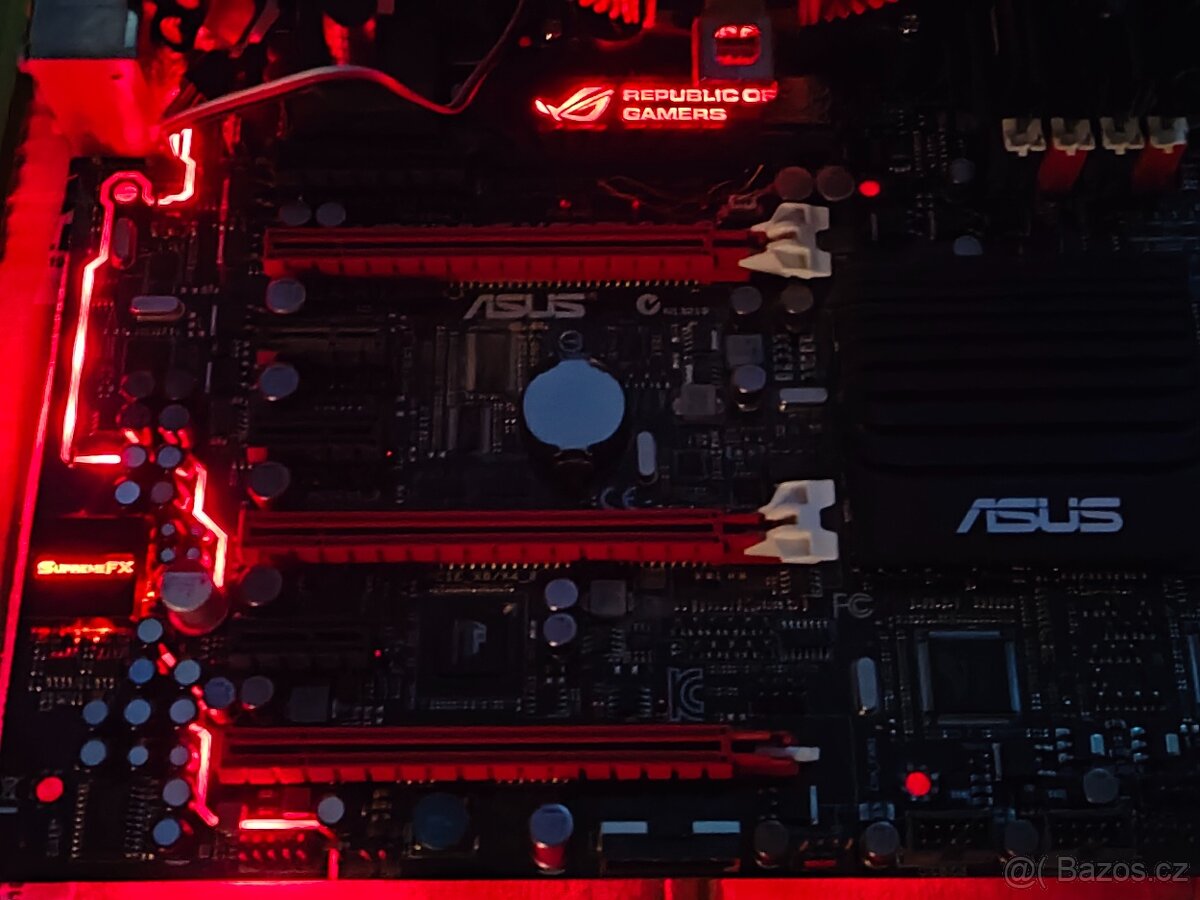 ASUS Maximus V Formula ( intel Z77) + i5 3570K - 4