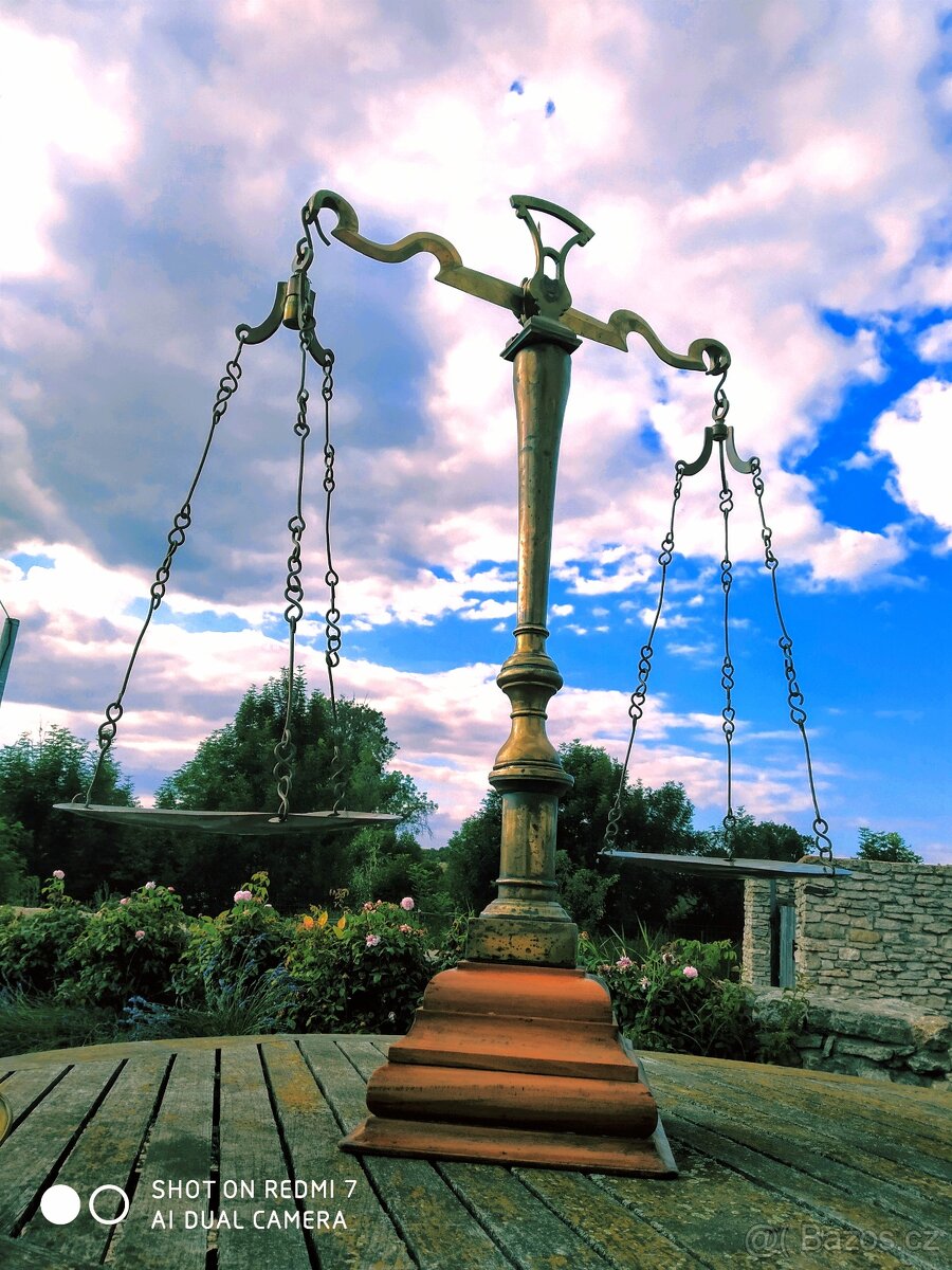 Originální váhy spravedlnosti - 4