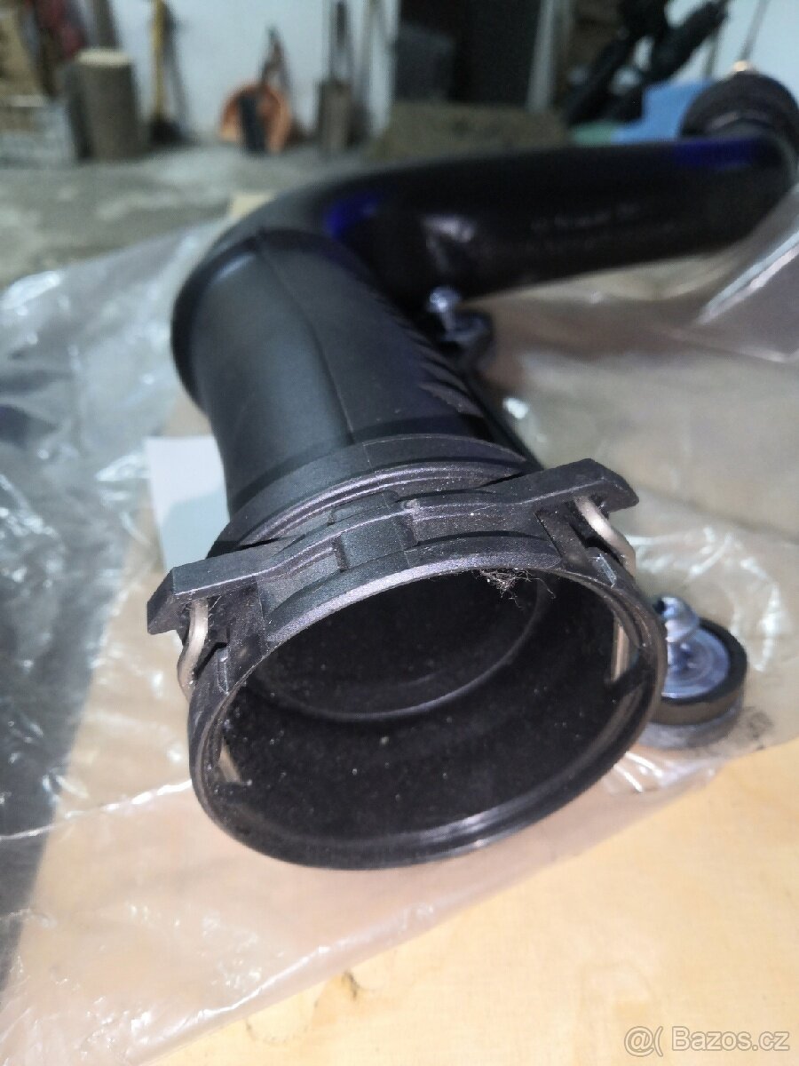 Trubka tlaková originál 1K0 145 762 CL - 4