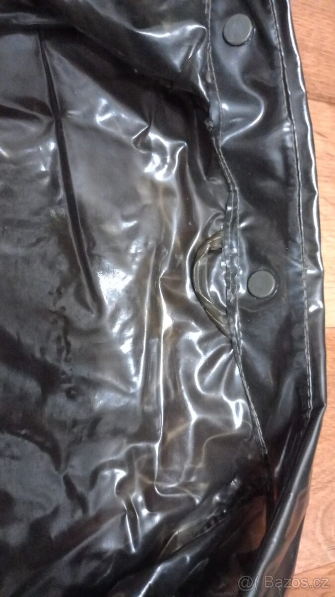 RETRO PLÁŠTĚNKA - č2 - 4