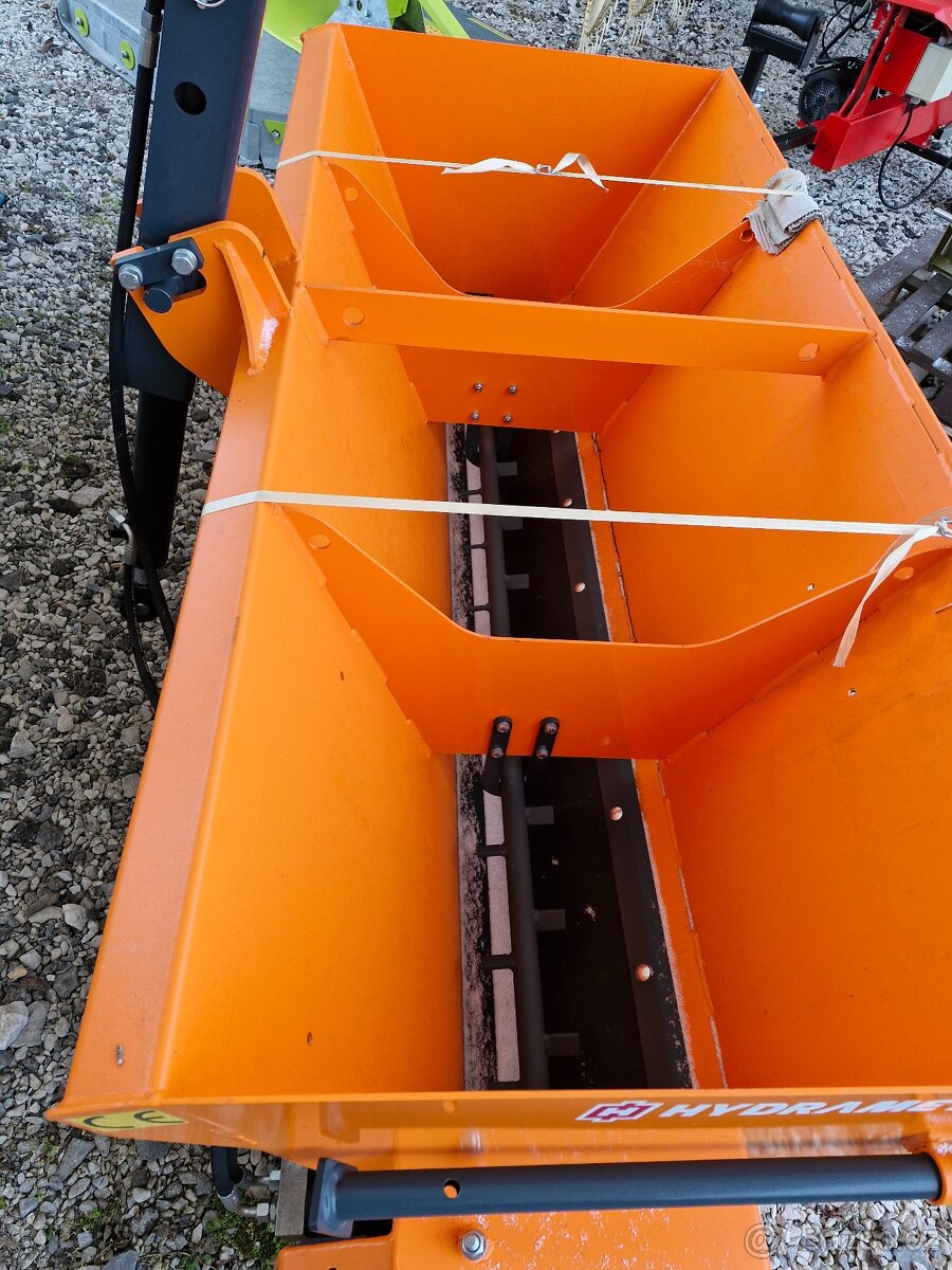 Sypač písku T-021 HYDRAMET - 4