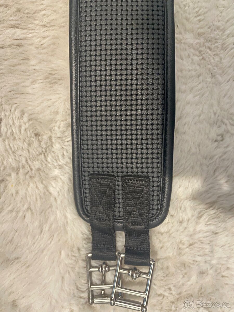 Podbřišník pro koně HKM - 4