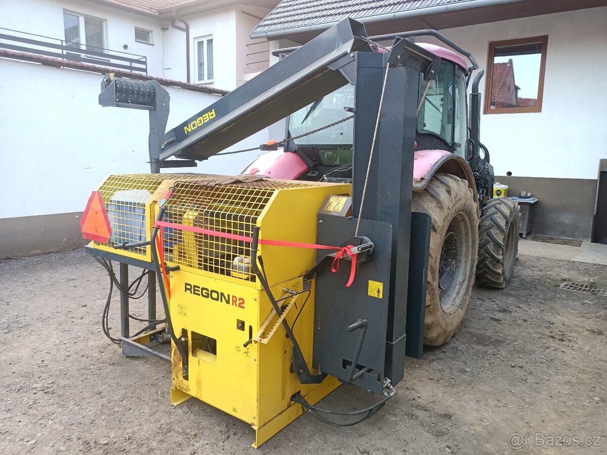 Mobilní štípání dříví - 4
