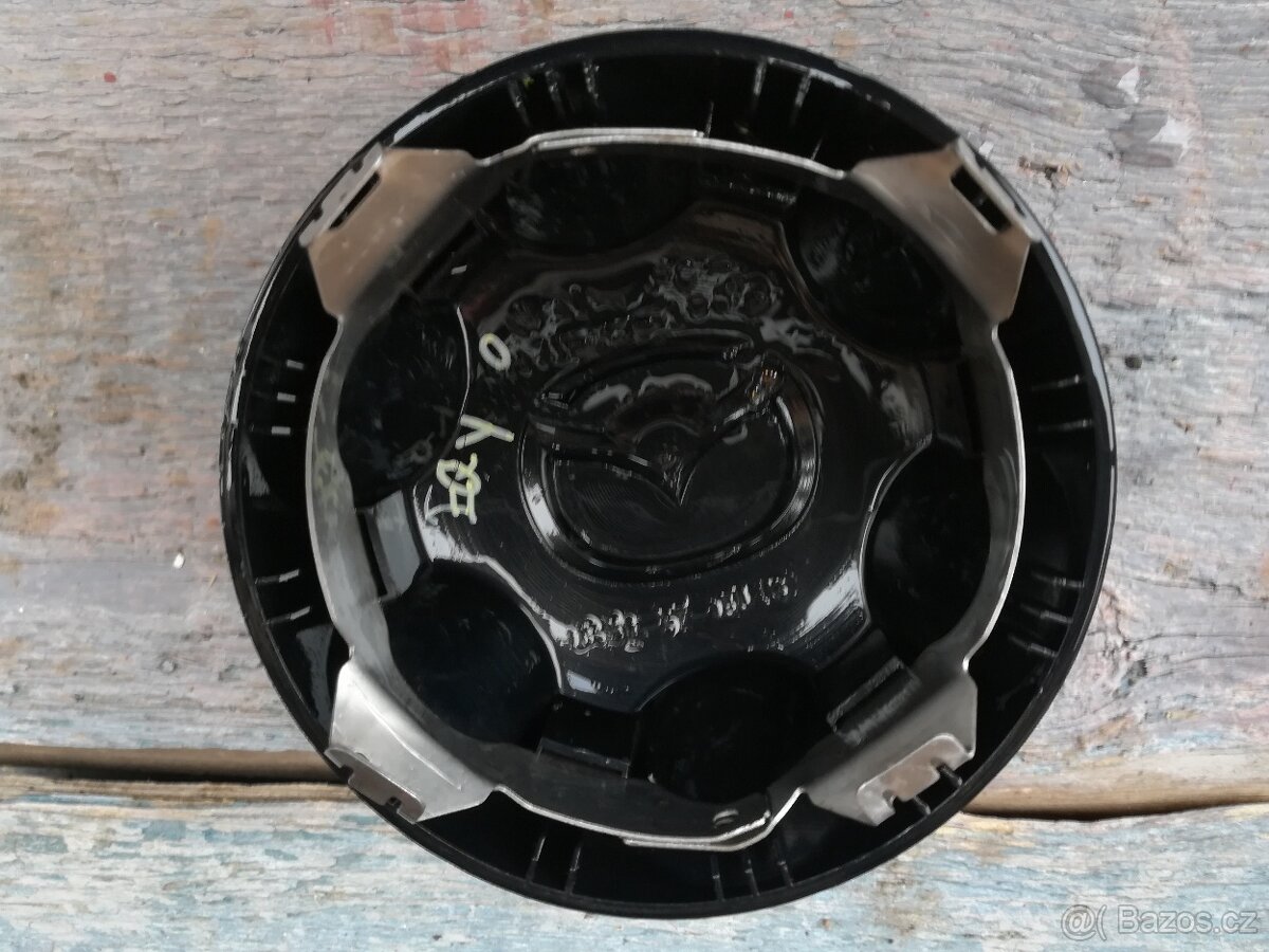 VÍČKO KOLA MAZDA BT50 (BT-50 , BT 50)FIGHTER (2003), 1KS