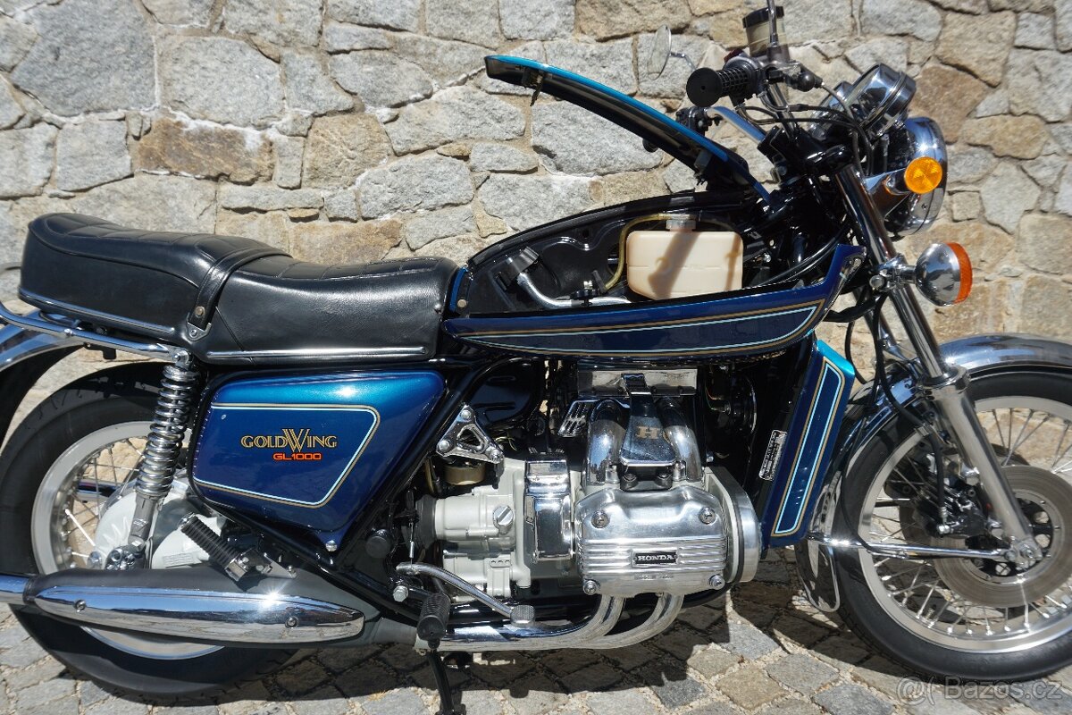 Honda GL 1000 Goldwing - 4