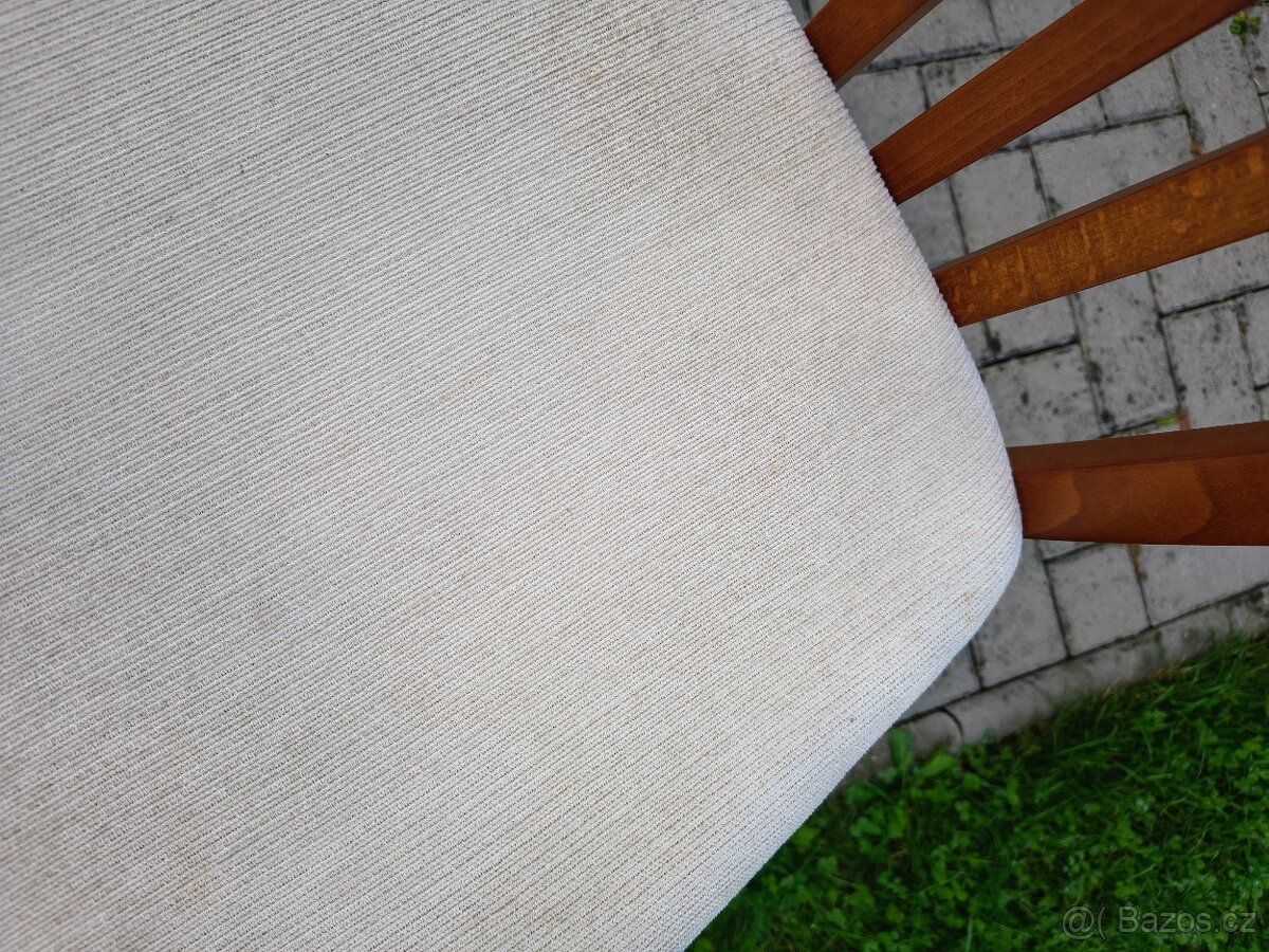 Prodám 4 židle +stul . - 4