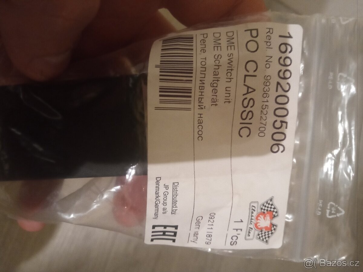 Porsche 944 Palivové DME relé - 4