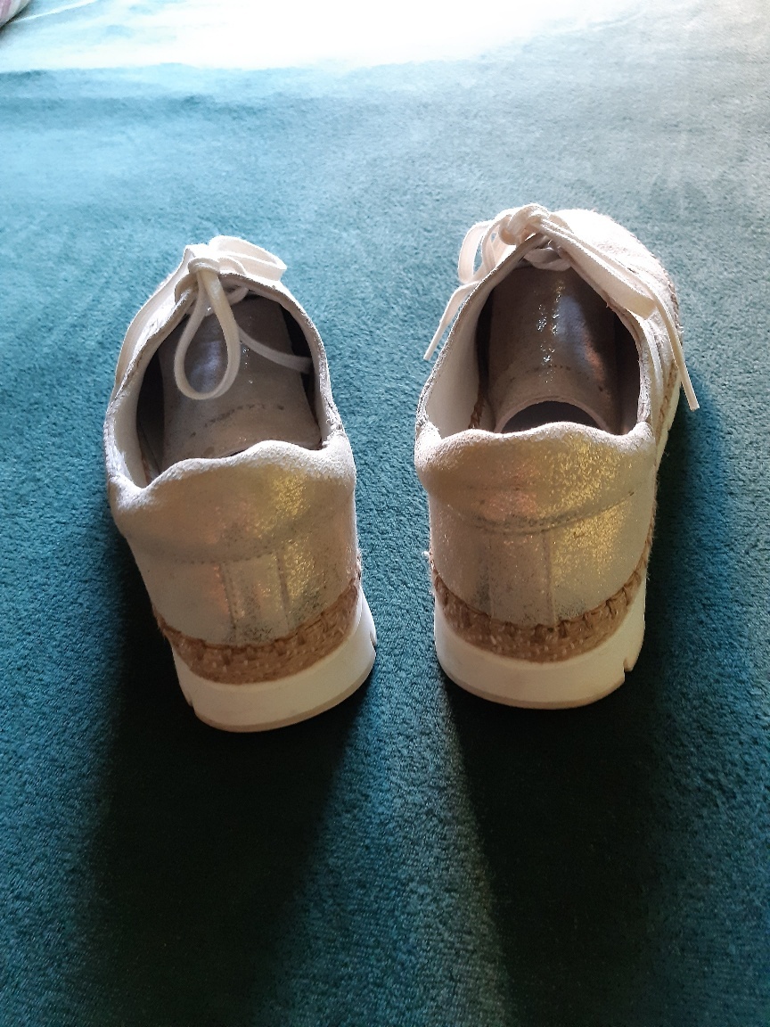 Dámské botky Lasocki vel.39 - 4