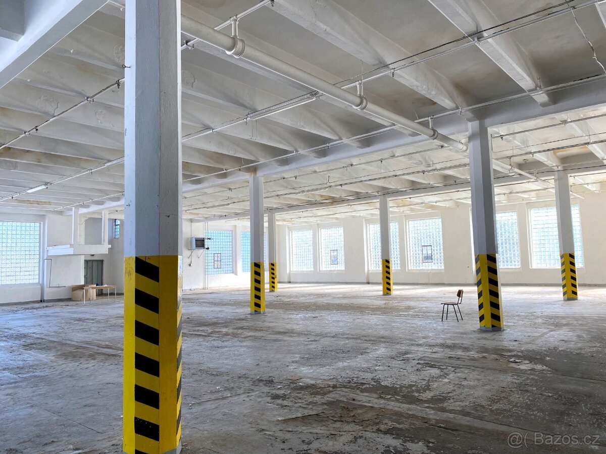 VÝROBNÍ a SKLADOVACÍ prostory Vratislavice n.N. - 4