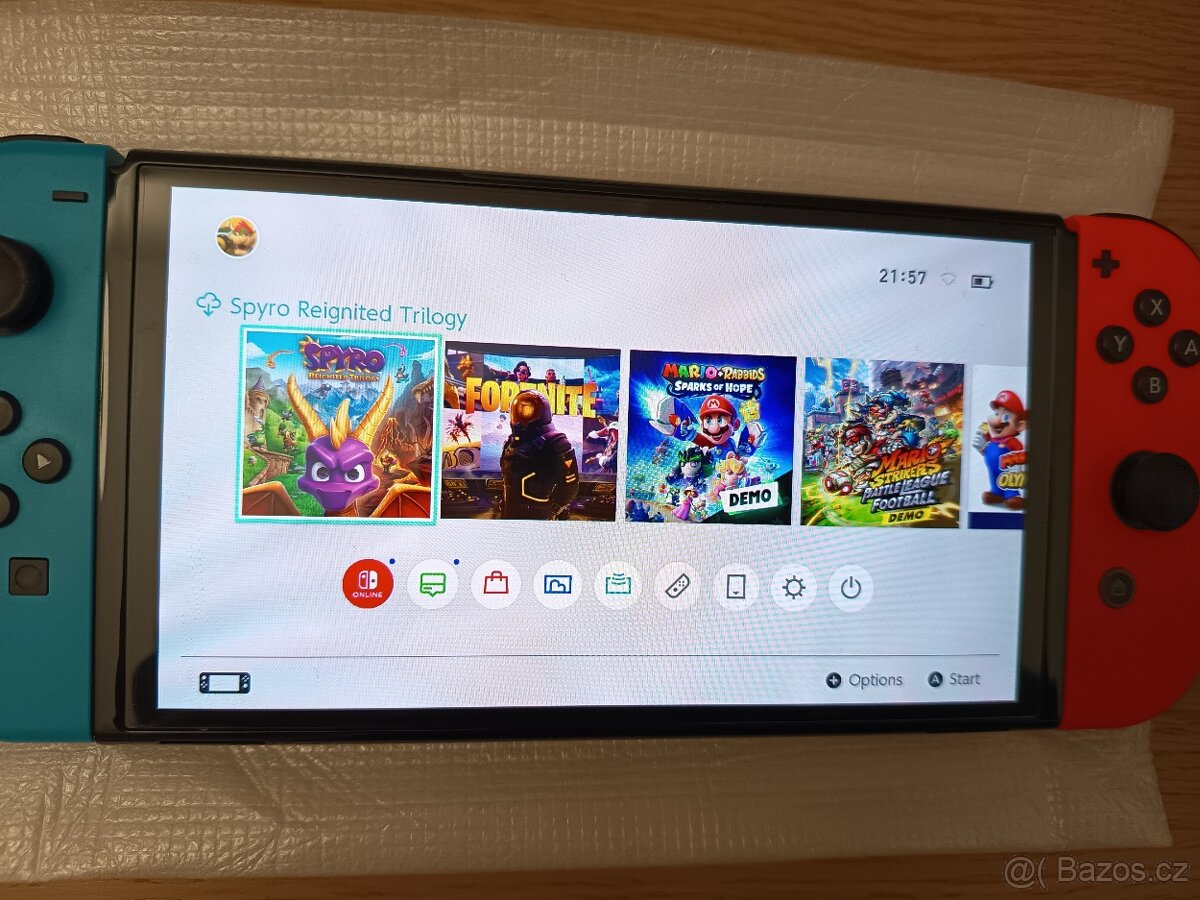 Nintendo Switch Oled - Top stav + Pouzdro - 4