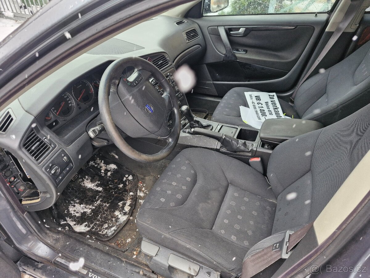 Volvo v70 - 4