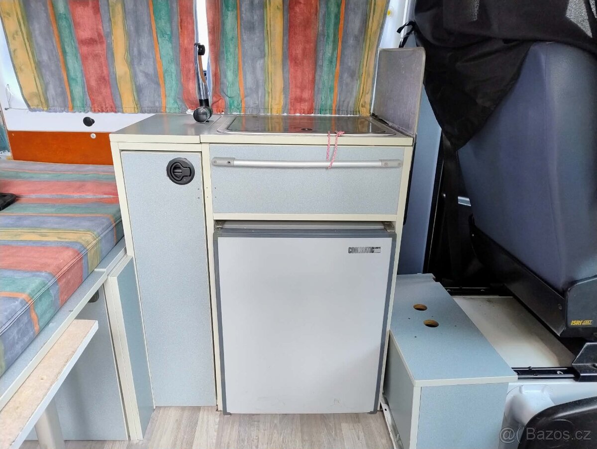 Obytný Mercedes Sprinter 212D - 4